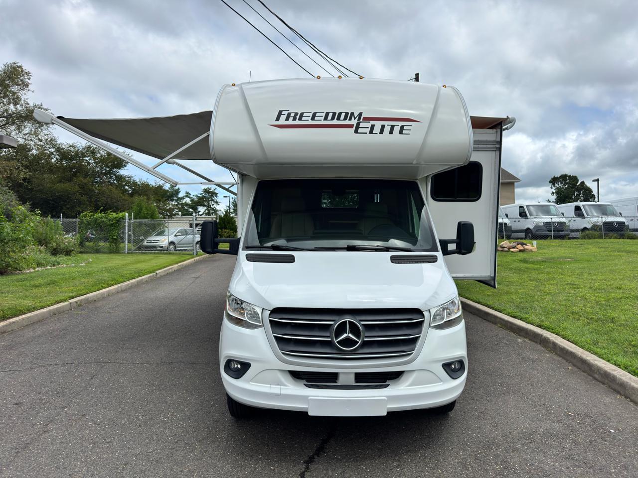 mercedes-benz sprinter cab chassis 2019 WDAPF4CD1KN046562 image mercedes-benz sprinter cab chassis 2019 WDAPF4CD1KN046562 image